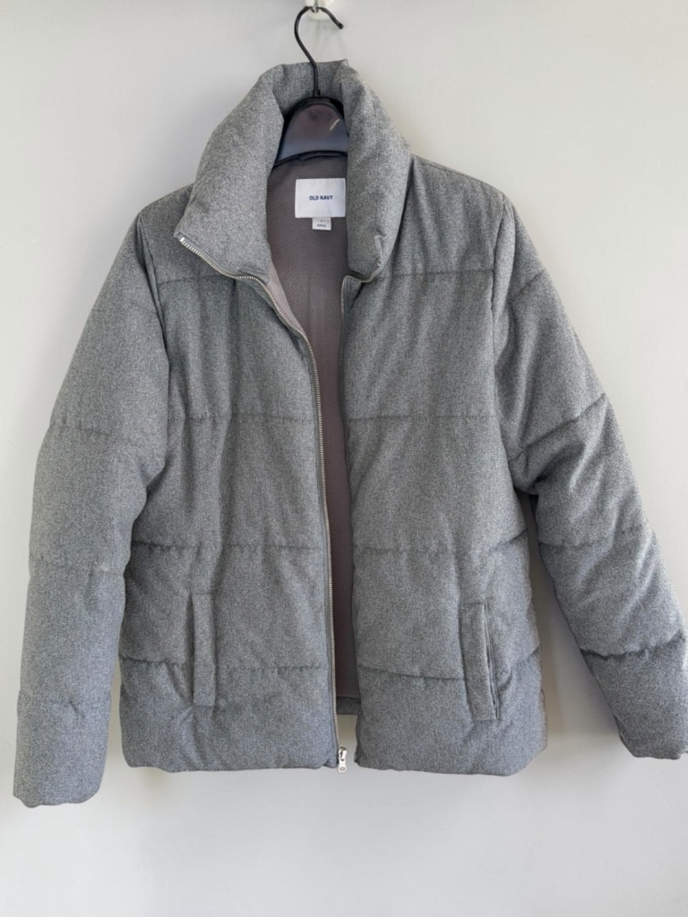 Old Navy Gray Quilted Puffer Jacket